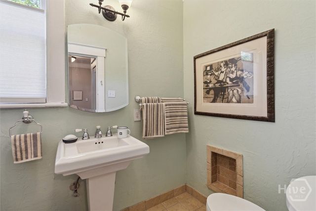 532 E 50th Street, Savannah, GA 31405