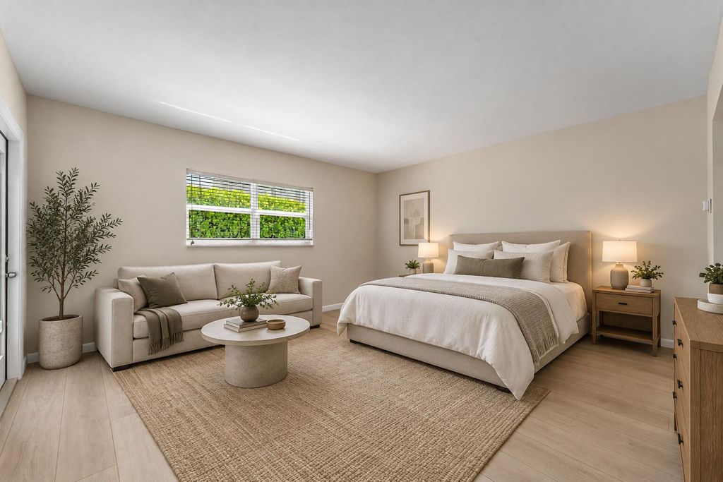 1212 SE 2ND Court 103, Fort Lauderdale, FL 33301