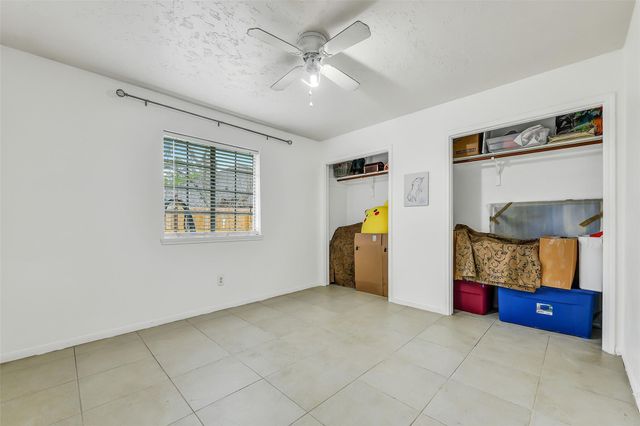 14554 Sycamore Lake Road, Houston, TX 77062