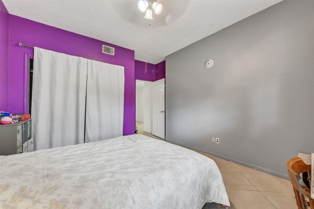 14554 Sycamore Lake Road, Houston, TX 77062