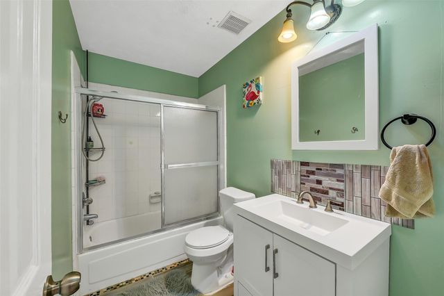 14554 Sycamore Lake Road, Houston, TX 77062