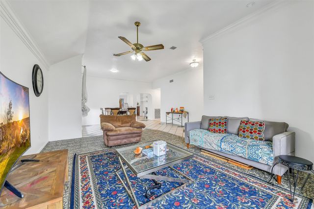 14554 Sycamore Lake Road, Houston, TX 77062