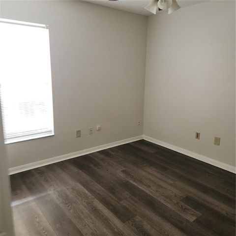 28525 SEASHELL COURT, Zephyrhills, FL 33545