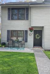 92 Hidden Lake Court, Savannah, GA 31419