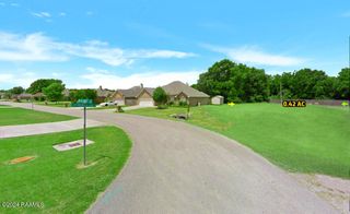 409 Wildflower Lane, Lafayette, LA 70506