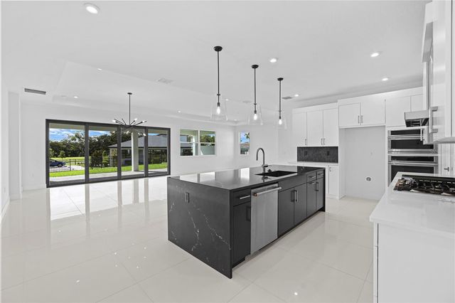 442 TURIN WAY, Lady Lake, FL 32159