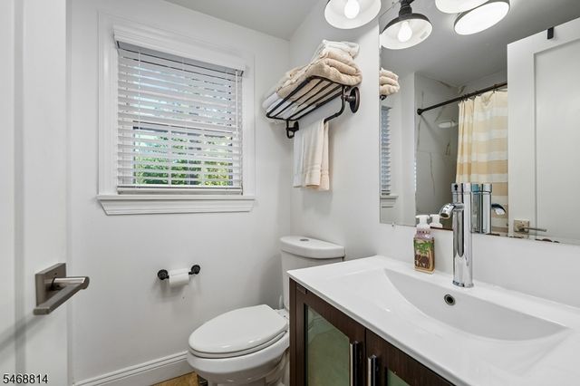 337 Mountain Ave, North Plainfield Boro, NJ 07062