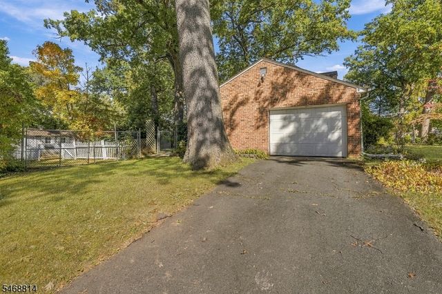 337 Mountain Ave, North Plainfield Boro, NJ 07062
