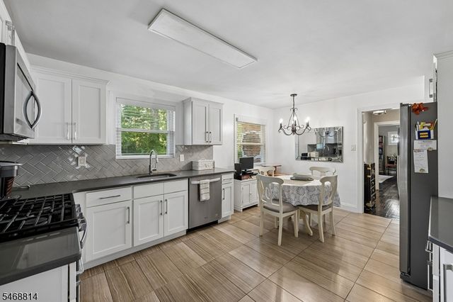 337 Mountain Ave, North Plainfield Boro, NJ 07062