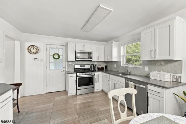 337 Mountain Ave, North Plainfield Boro, NJ 07062