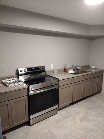 1210 Dale Avenue 2I, Arlington Heights, IL 60004