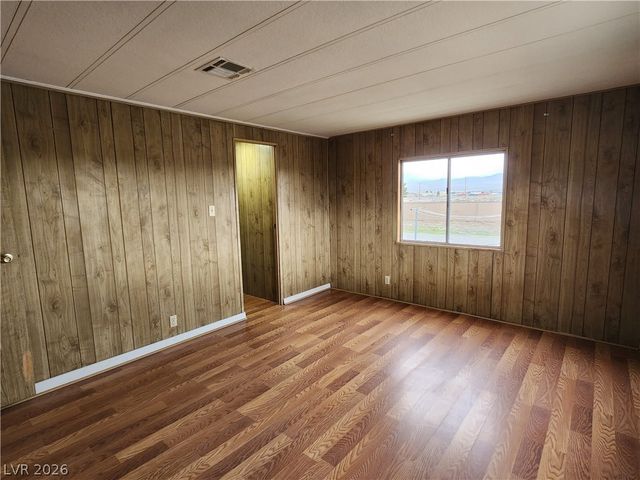1111 West Hardy Lane, Pahrump, NV 89048