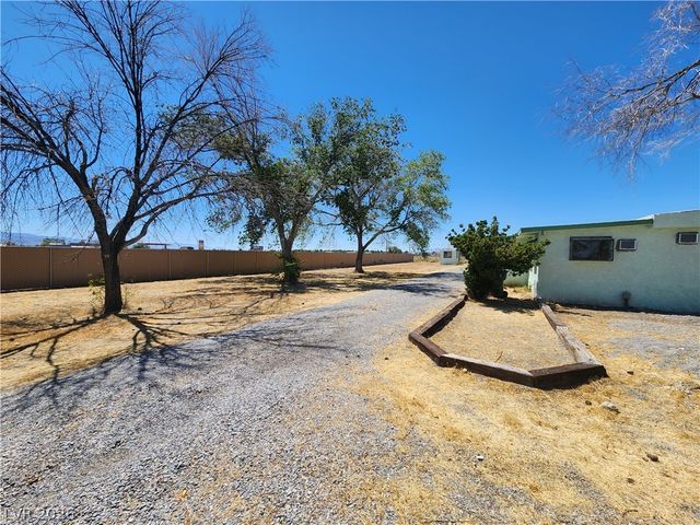 1111 West Hardy Lane, Pahrump, NV 89048