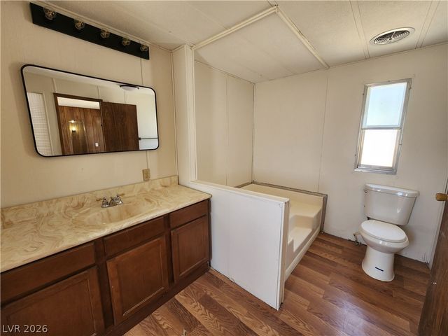 1111 West Hardy Lane, Pahrump, NV 89048