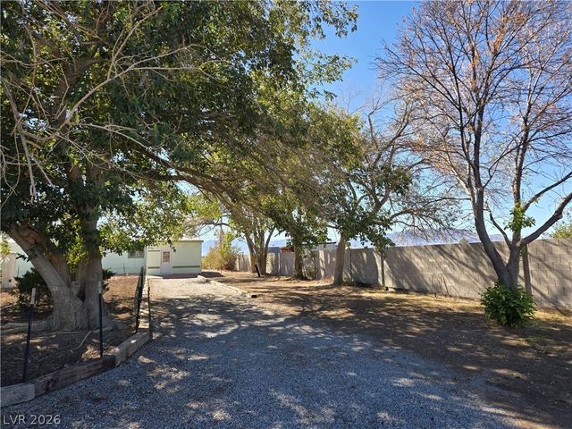 1111 West Hardy Lane, Pahrump, NV 89048
