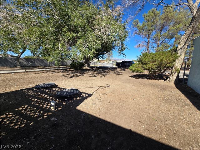 1111 West Hardy Lane, Pahrump, NV 89048