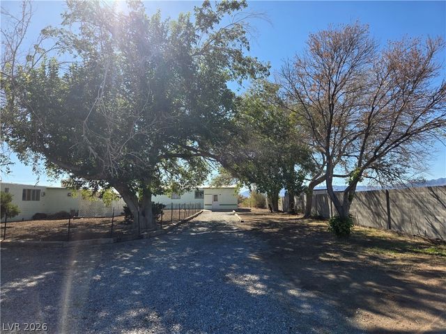 1111 West Hardy Lane, Pahrump, NV 89048