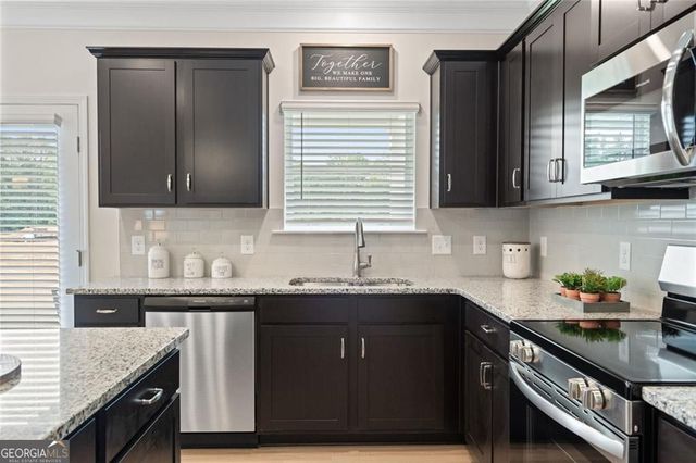 204 Asher Drive, Carrollton, GA 30116