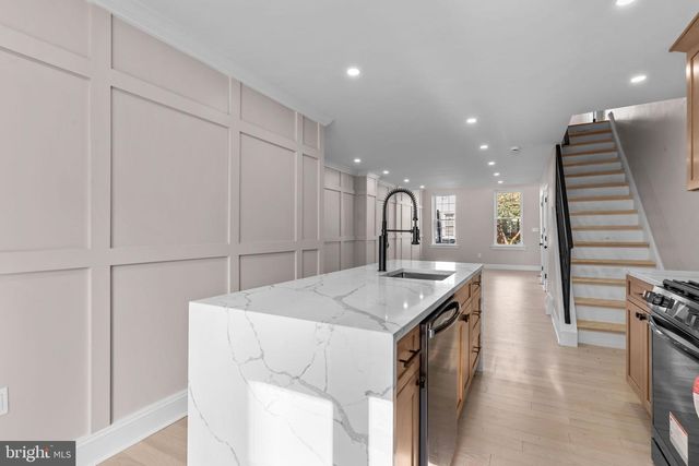 925 S 18TH ST, Philadelphia, PA 19146