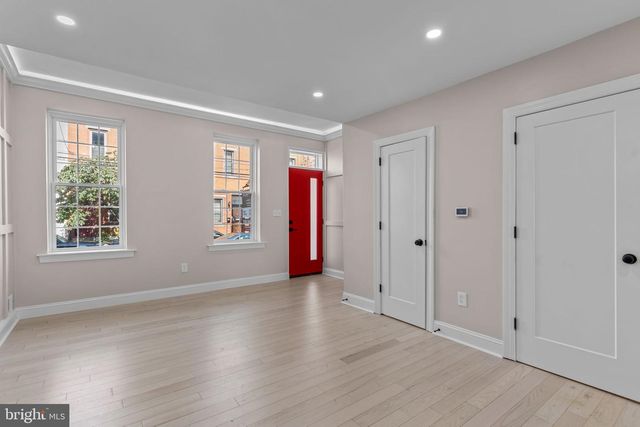 925 S 18TH ST, Philadelphia, PA 19146