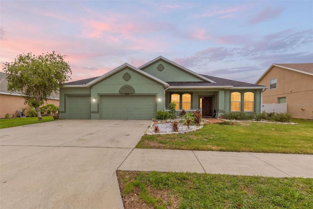 2206 VIA CORTONA STREET, Plant City, FL 33566