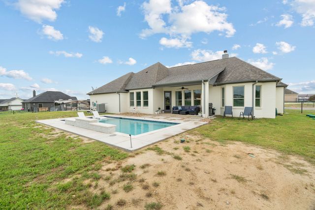 805 Wind River Pass, Azle, TX 76020