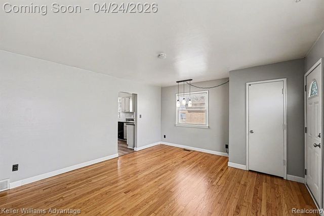 30227 Grandon Street, Livonia, MI 48150