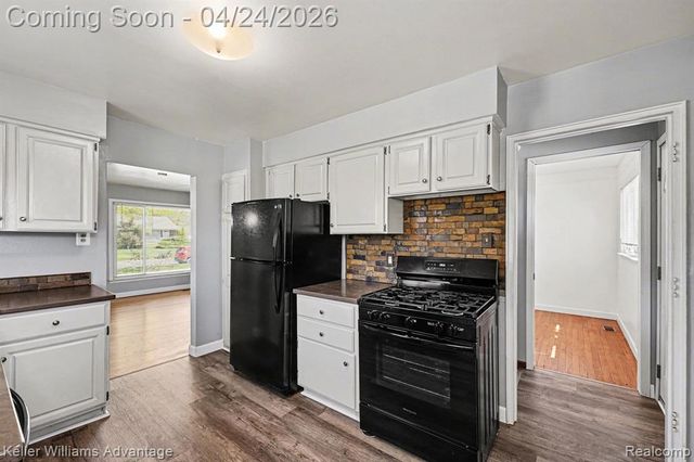 30227 Grandon Street, Livonia, MI 48150