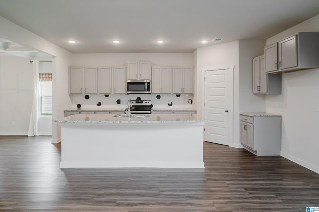 9936 HUNTER PLACE, Warrior, AL 35180