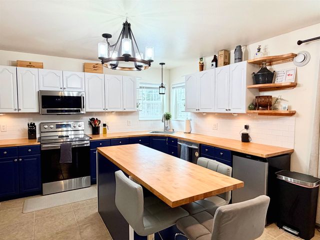 3820 PETER HAWK AVENUE, North Pole, AK 99705
