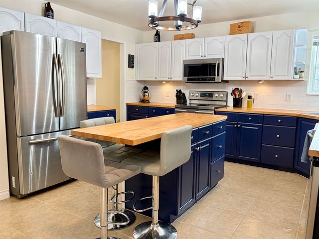3820 PETER HAWK AVENUE, North Pole, AK 99705