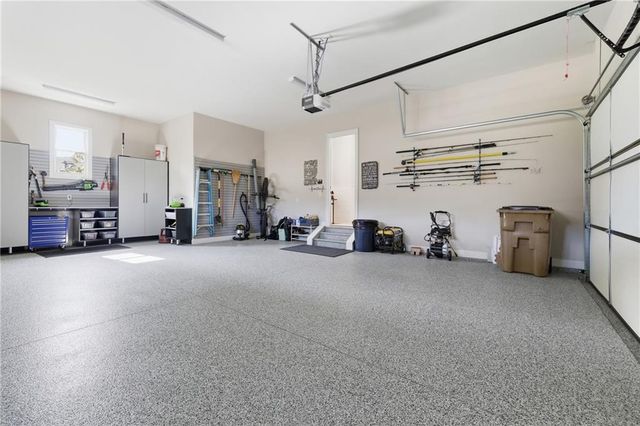 5812 Lula Bridge Lane, Braselton, GA 30517