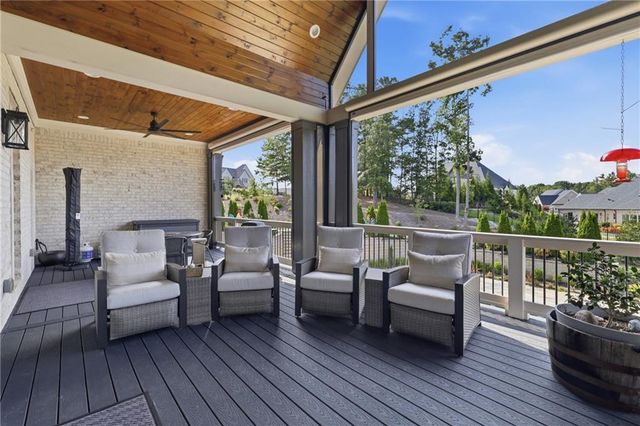 5812 Lula Bridge Lane, Braselton, GA 30517