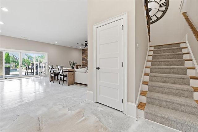 5812 Lula Bridge Lane, Braselton, GA 30517