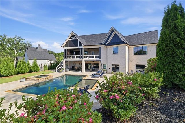 5812 Lula Bridge Lane, Braselton, GA 30517