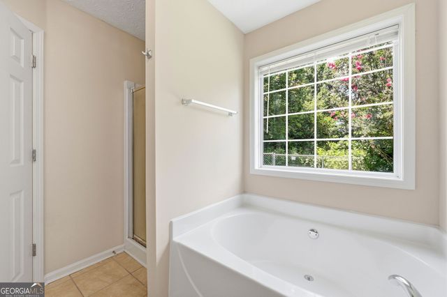 3807 Chase Drive, Gainesville, GA 30507