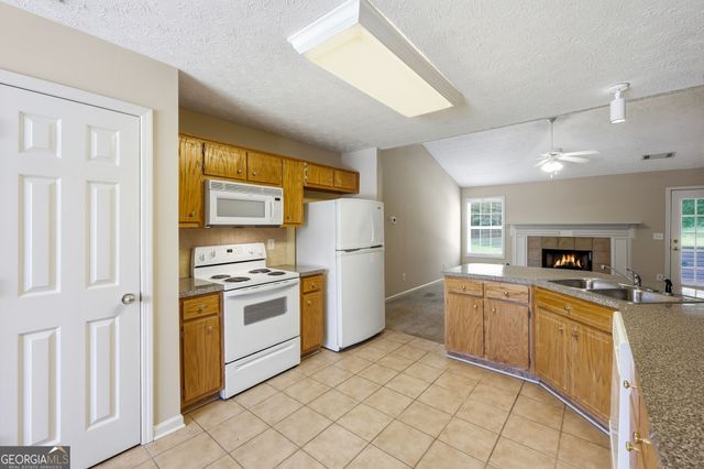3807 Chase Drive, Gainesville, GA 30507