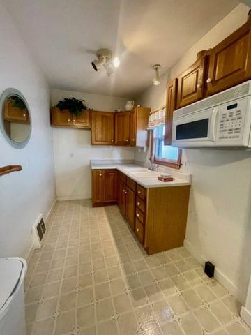 630 4Th Avenue, Berlin, NH 03570