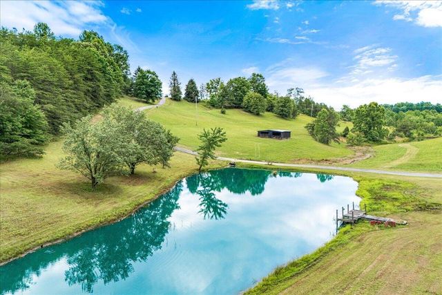 272 Locust Grove Cemetery Road, London, KY 40744