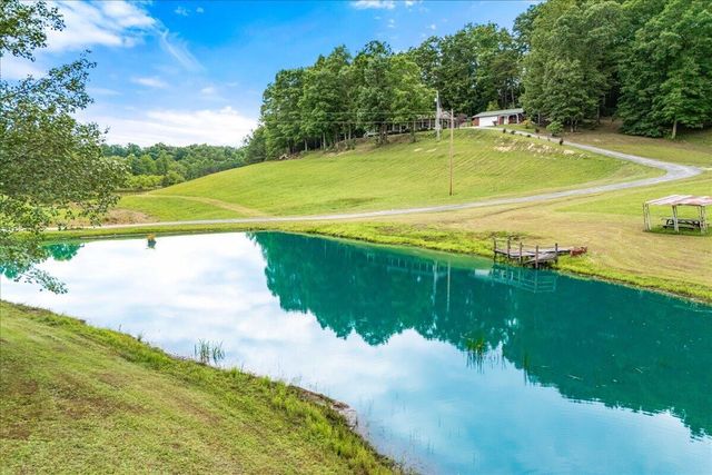 272 Locust Grove Cemetery Road, London, KY 40744