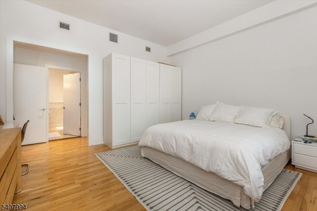 85 Park Ave 205, Glen Ridge Boro Twp., NJ 07028