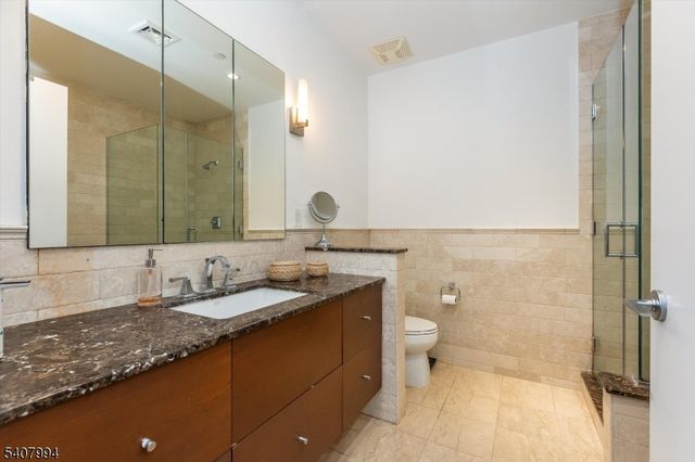 85 Park Ave 205, Glen Ridge Boro Twp., NJ 07028