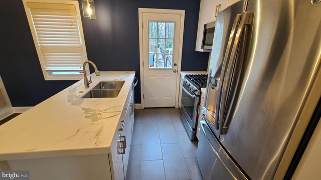 417 BURBANK ST SE, Washington, DC 20019