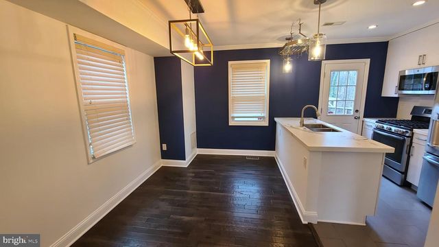 417 BURBANK ST SE, Washington, DC 20019