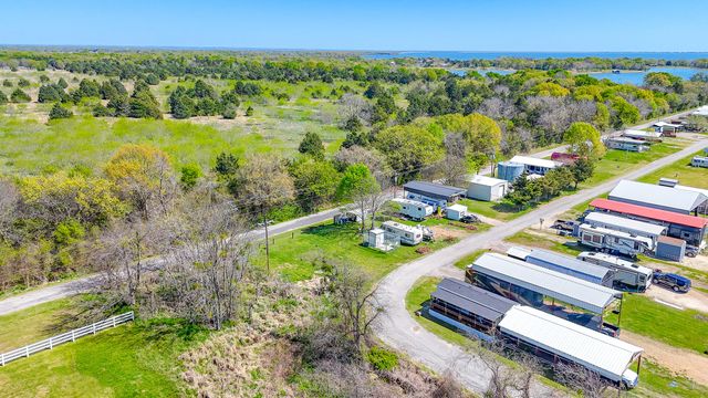 Lots 1 & 2 Pelican Isle, Kerens, TX 75144
