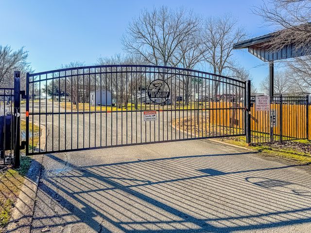 Lots 1 & 2 Pelican Isle, Kerens, TX 75144