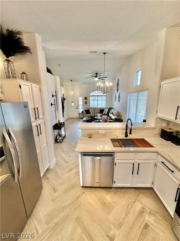 1724 PINION MESA Court, Las Vegas, NV 89128