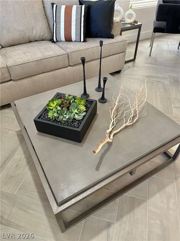 1724 PINION MESA Court, Las Vegas, NV 89128