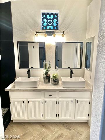 1724 PINION MESA Court, Las Vegas, NV 89128