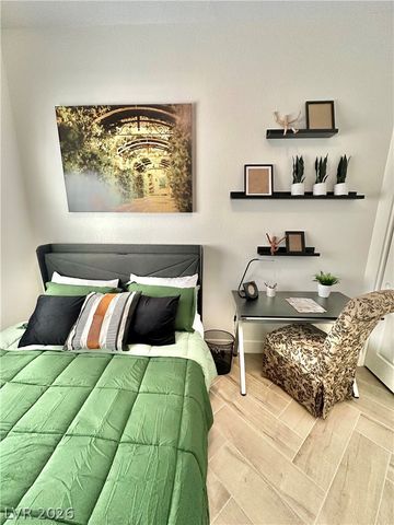 1724 PINION MESA Court, Las Vegas, NV 89128